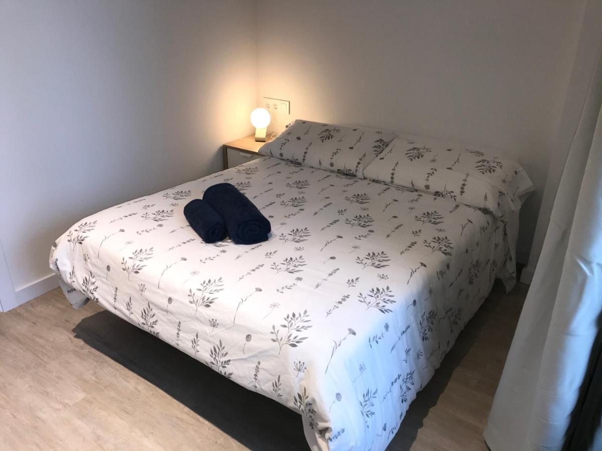 Llull Home Sant Adria de Besos Ngoại thất bức ảnh