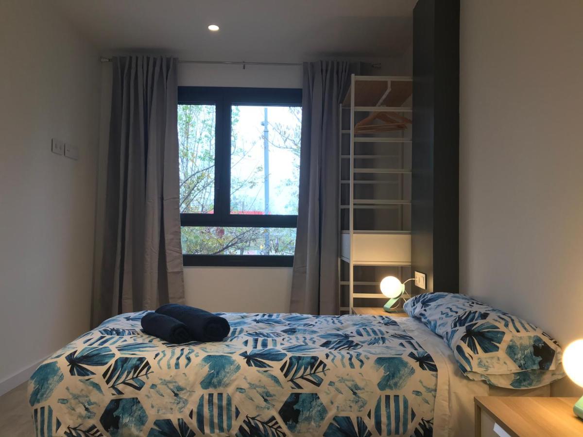 Llull Home Sant Adria de Besos Ngoại thất bức ảnh